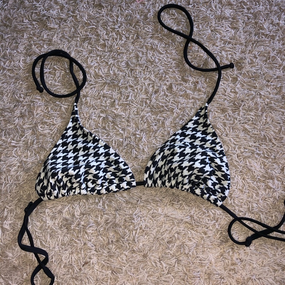 chevron black and white bikini top